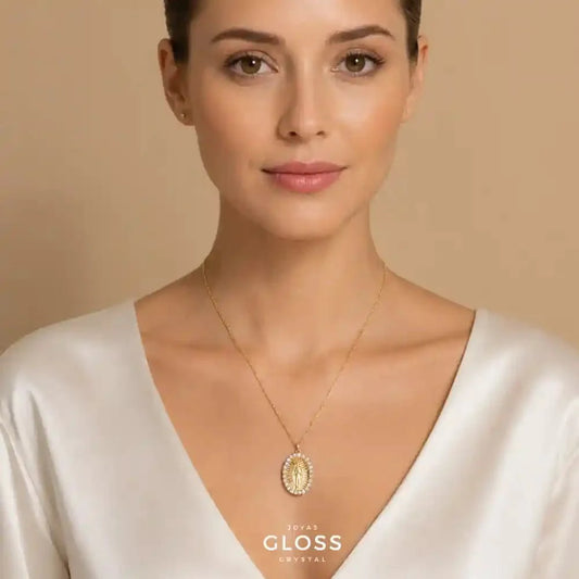 Collar Virgen Circon Blanco Oro 18k - Joyas Gloss Crystal