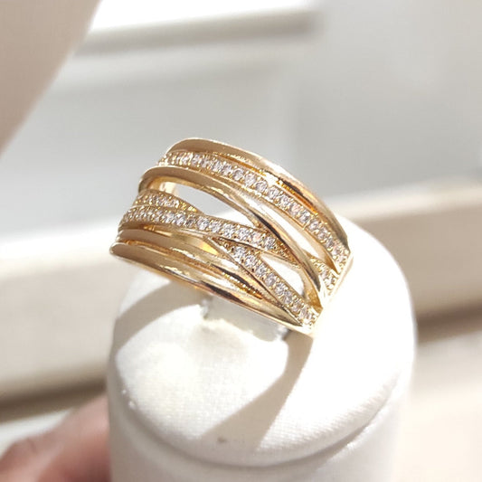 Anillo Powerful Enchape Oro 18k.