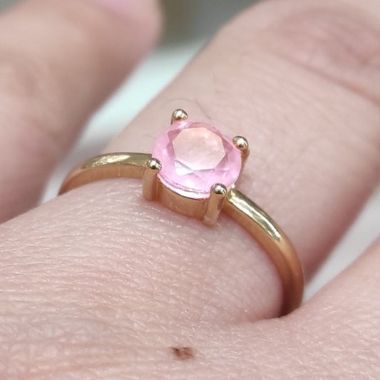 Anillo Piedra Rosa Claro Oro