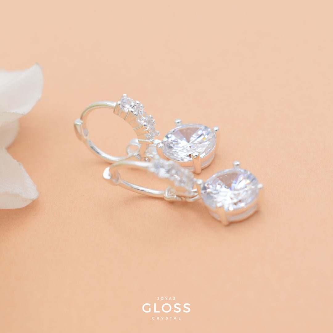 Aros Aura Reina Circón Plateados - Joyas Gloss Crystal