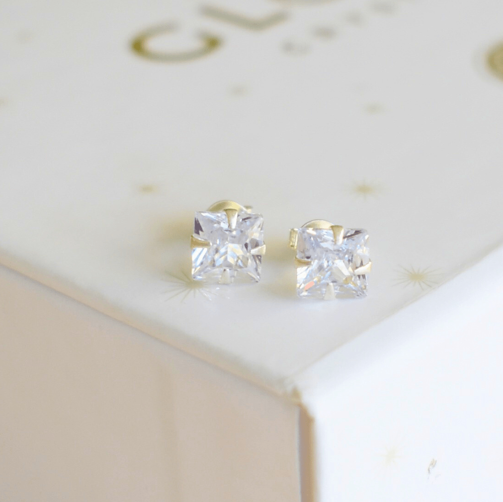 Aros Punto de luz cuadrado 7mm Plata - Joyas Gloss Crystal