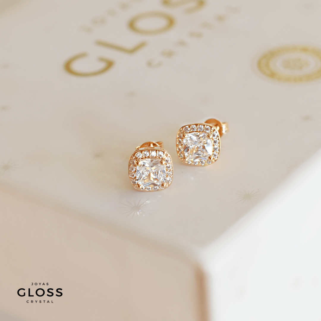 Aros Punto de Luz Reina Cuadrado Oro - Joyas Gloss Crystal