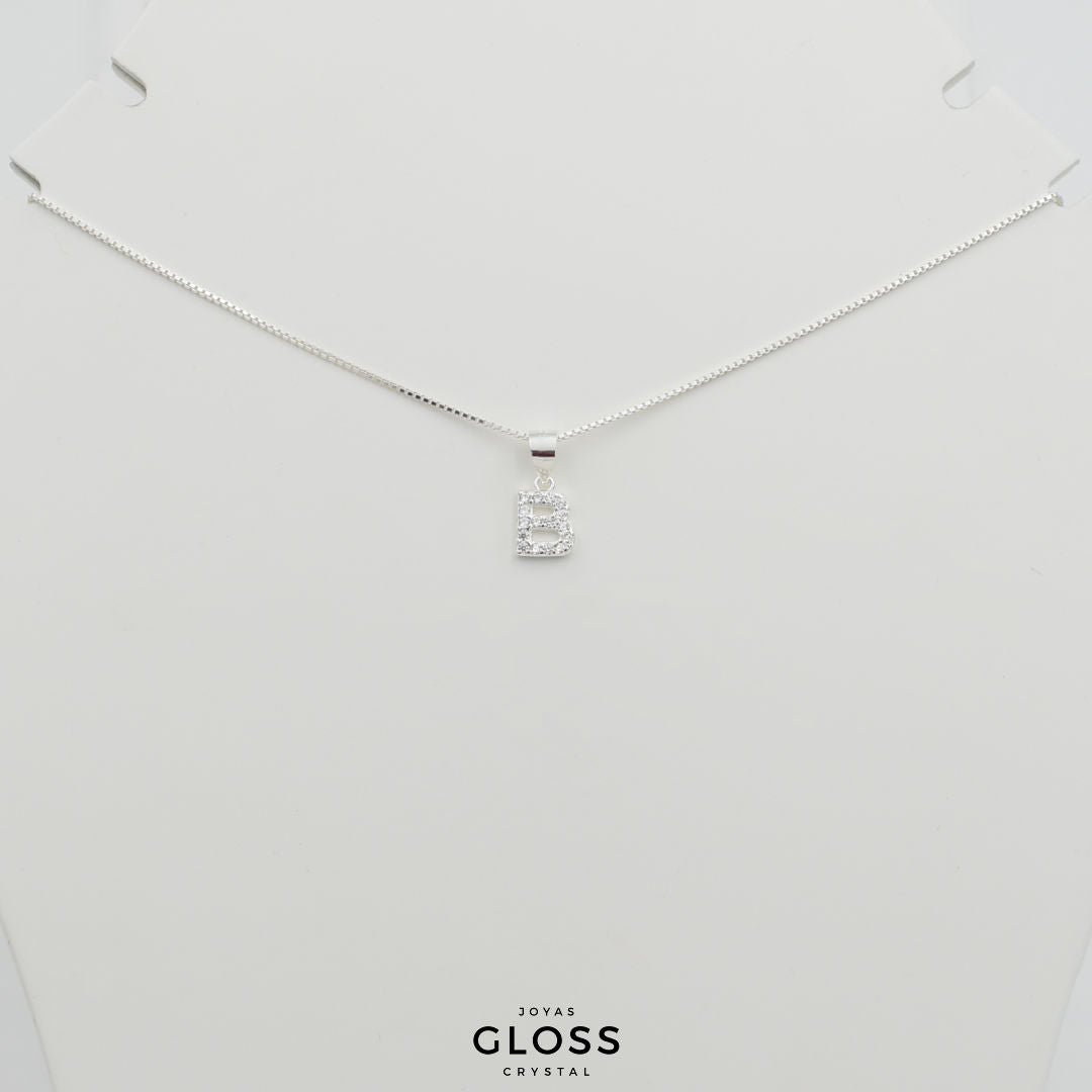 Collar Iniciales Plata - Letra Medianas - Joyas Gloss Crystal